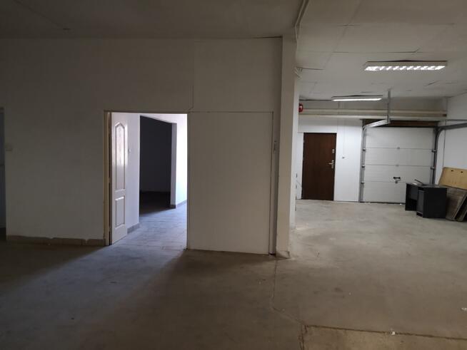 Budynek biurowo magazynowy