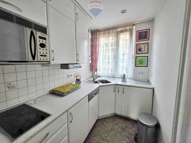 Pierwsze piętro, 3 pokoje, balkon