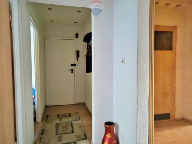 Pierwsze piętro, 3 pokoje, balkon