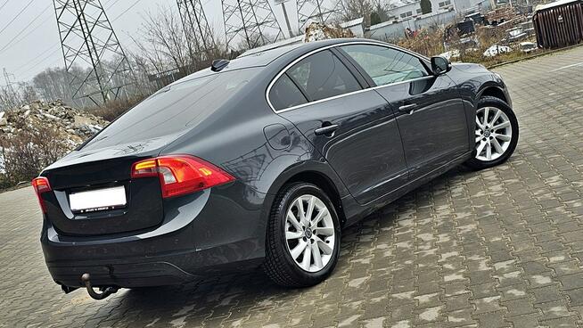 Volvo S60 LiFt 2,0D Bi Xenon Ledy Skóra Grzana Navi Harman Kardon Full Opcja