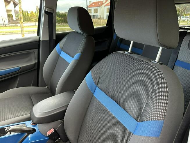 Ford Kuga Przebieg gwarantowany ,hak, czujniki parkowania, podgrzewane fotele