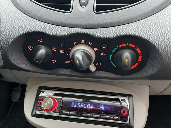 Renault Twingo Niski przebieg, przegląd do 2026, klimatyzacja,Isofix, zadbany