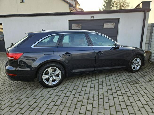 Audi A4 2.0 TDI 150KM manual BEZWYPADEK zadbany BDB stan SERWIS ASO FV23%