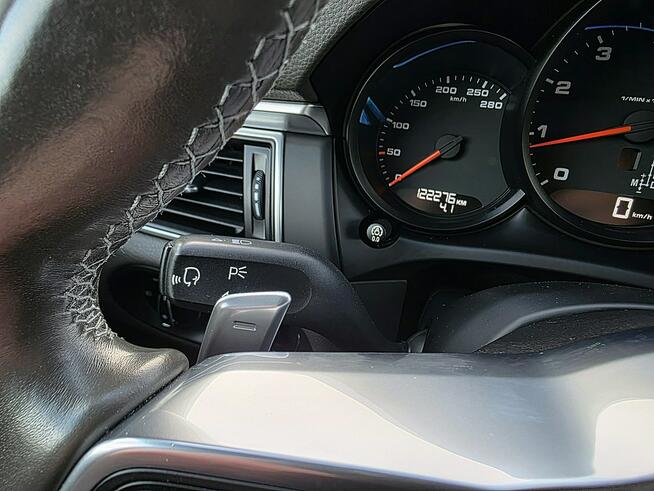 Porsche Macan serwis ASO, krajowy, FV23