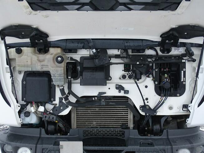 Renault D12 KONTENER, Winda , Blokada mostu Przebieg Udokumentowany , Winda , Kontener 18 paletowy ,