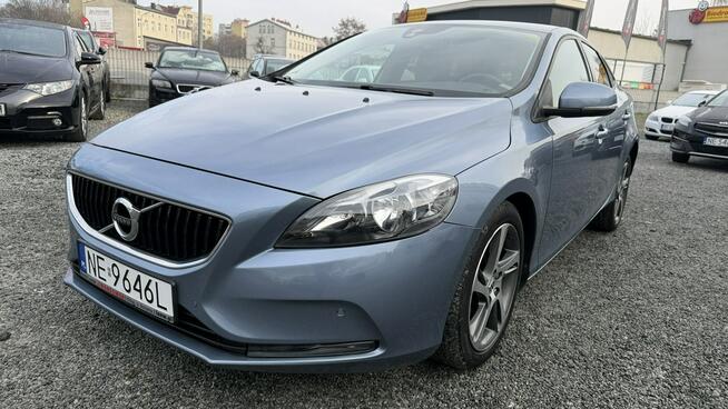 Volvo V40 2.0 Benzyna Zarejestrowany Ubezpieczony