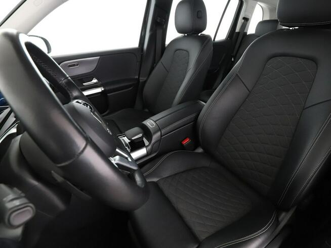 Mercedes GLB FV23% automat full LED skóra navi klima auto grzane fotele kamera