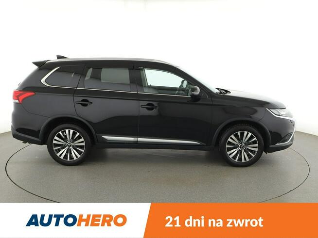 Mitsubishi Outlander 2.0 4WD Diamant Edition+ Navi Tempomat Grzane Fotele Alcantara Kamera