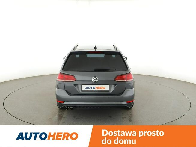 Volkswagen Golf DSG full LED navi klima auto grzane fotele czujniki parkowania
