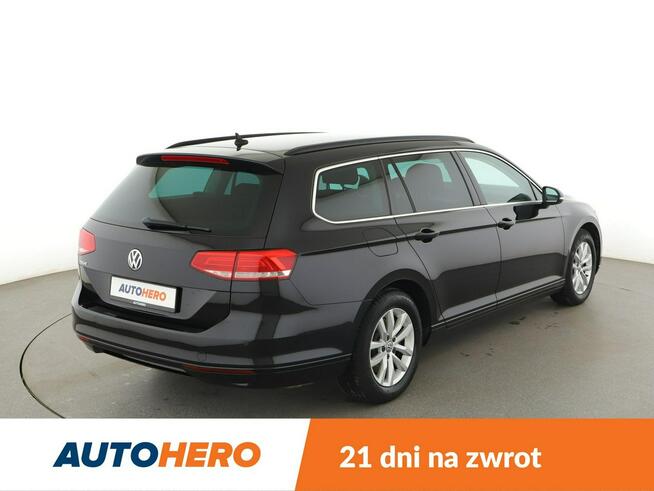 Volkswagen Passat klima auto navi grzane fotele czujniki parkowania