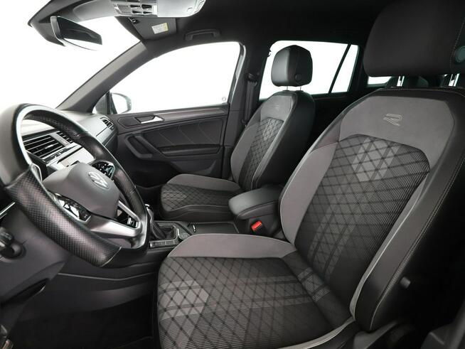 Volkswagen Tiguan FV23% lift 4x4 DSG full LED virtual cocpit klima auto navi kamery