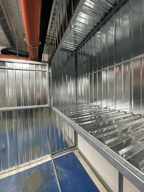 Zabudowa Miejsca Parkingowego Boks Garaż Komórka lokatorska