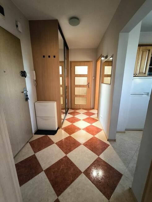 2 pokoje + kuchnia (45mkw) na bliskiej Woli, ul. Zawiszy 16B