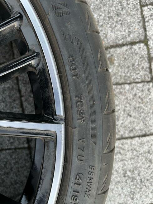 4 szt. opon BRIDGESTONE 235/35 na alufelgach z BMW R19