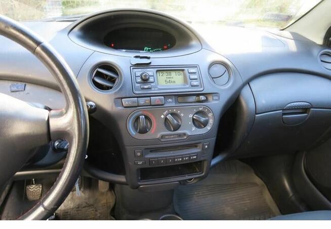 Syndyk sprzeda samochód osobowy