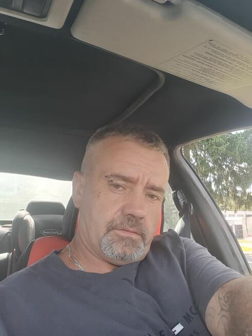 Życie jest zbyt krótkie żeby żyć w samotności