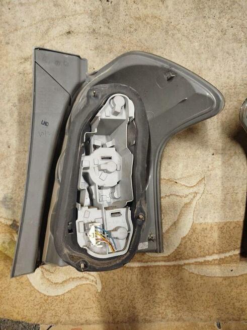 Lampa lewa tył Toyota Corolla Verso