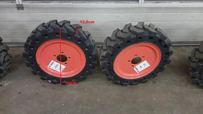 Koło opona pełna solid 5.70-12 Bobcat S70 wózek widłowy