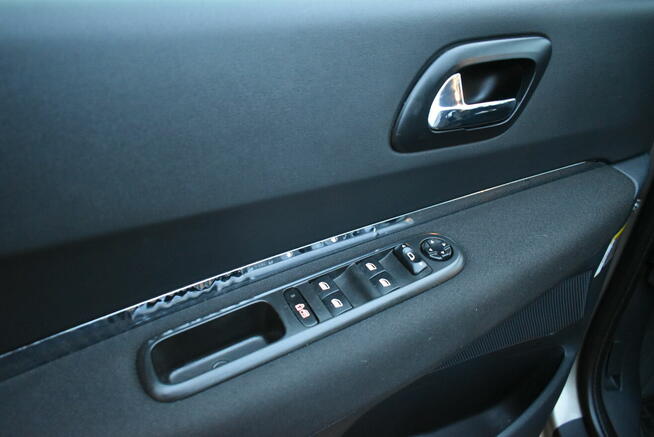 1,6 HDI PODGRZEWANE FOTELE TEMPOMAT ALUSKI *2 HAK ZAREJSTRO