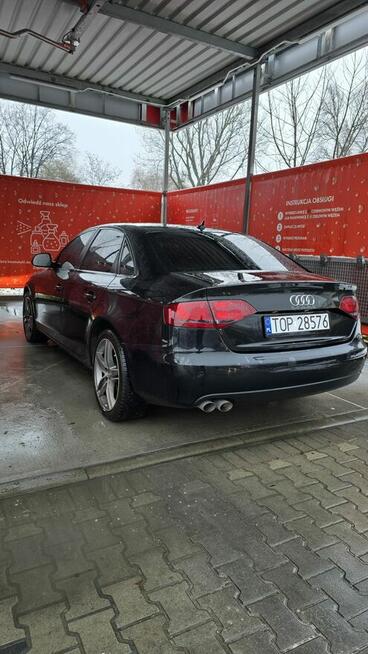 Samochód osobowy Audi A4