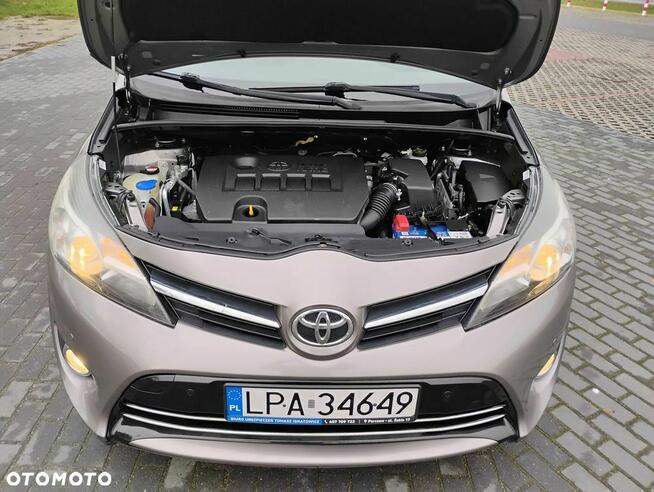 Toyota Verso 1.8 Benzyna, Premium 2015r, 111550km. PANORAMA