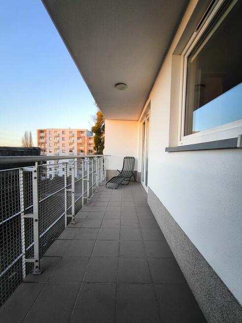 2 pokoje + kuchnia (45mkw) na bliskiej Woli, ul. Zawiszy 16B