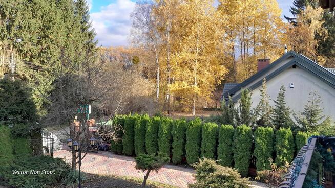 Wynajmę dom 3-piętrowy z opcją hali i biura