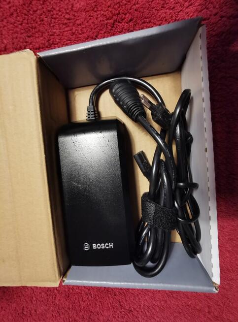 Ładowarka Bosch 2A 36V do roweru elektrycznego GAZELLE