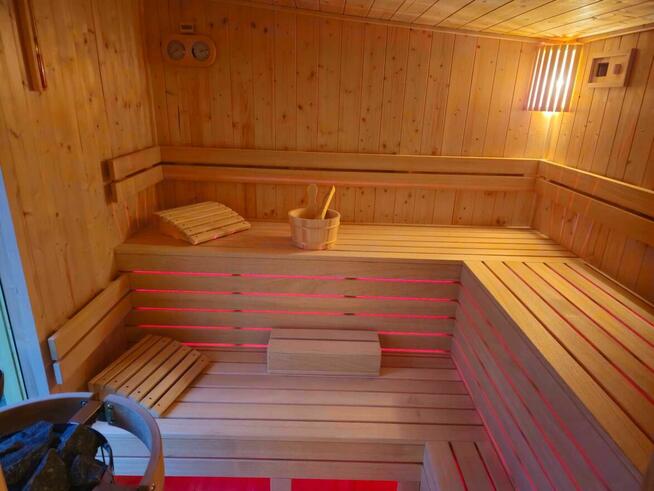 Sauna ogrodowa Premium izolowana z Przedsionkiem oraz Tarasem