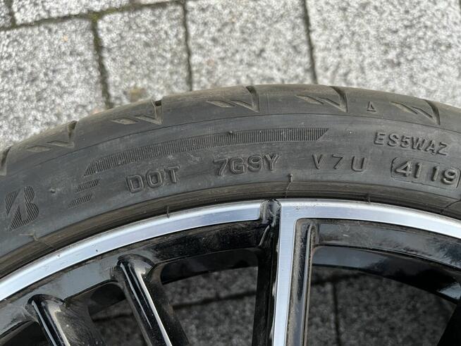 4 szt. opon BRIDGESTONE 235/35 na alufelgach z BMW R19