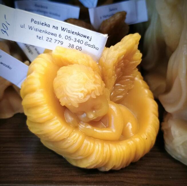 Świece z wosku pszczelego