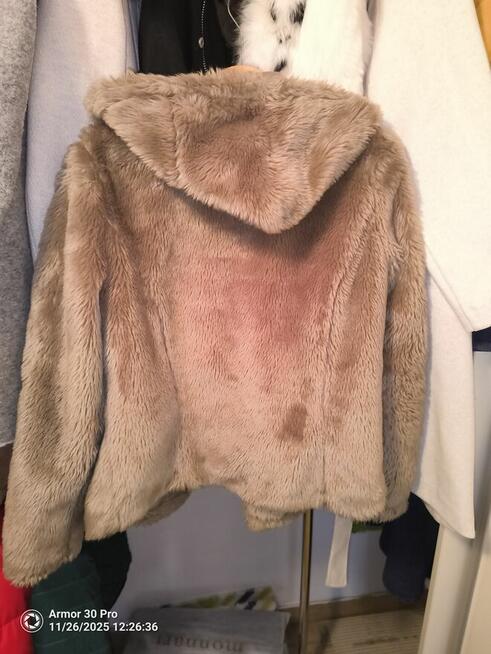 Sprzedam damska ciepla kurtke