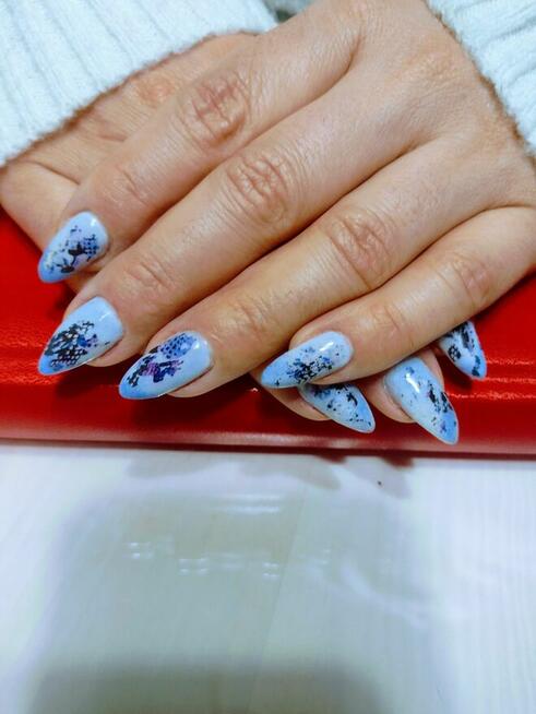 Stylizacja paznokci - mobilnie