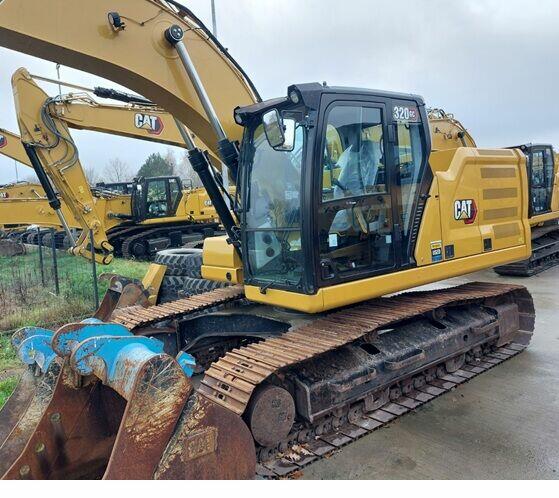 KOPARKA GĄSIENICOWA MARKI CATERPILLAR 320 GC