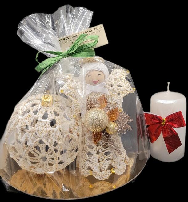 Świąteczny zestaw ręcznie wykonany-Aniołek z bombką
