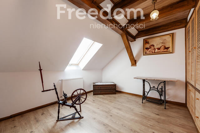 Dom Elbląg/Bielnik II, nad Nogatem Cegła, mur pruski, wiele elementów drewnianych i kamień