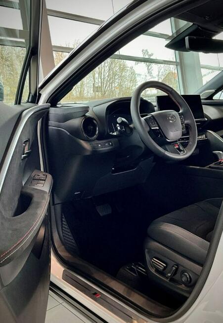 Toyota C-HR 4X4 Hybryda 197KM GR Sport Niska Cena Dostępny od ręki 1909 zł