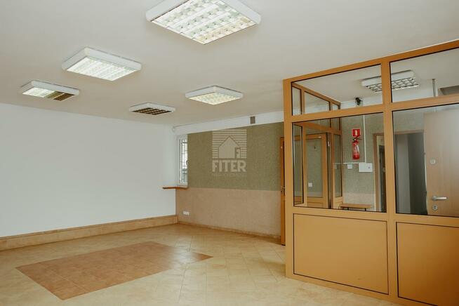 Lokal użytkowy Jadowniki gm. Brzesko, Karola Bernackiego