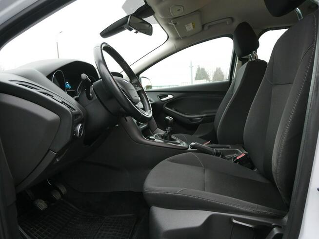 Ford Focus 1.0 E-Boost 100KM Eu6 Kombi -Nowy rozrząd -Navi -Grzana szyba przód