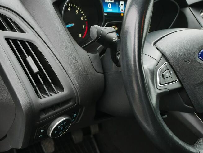 Ford Focus 1.0 E-Boost 100KM Eu6 Kombi -Nowy rozrząd -Navi -Grzana szyba przód