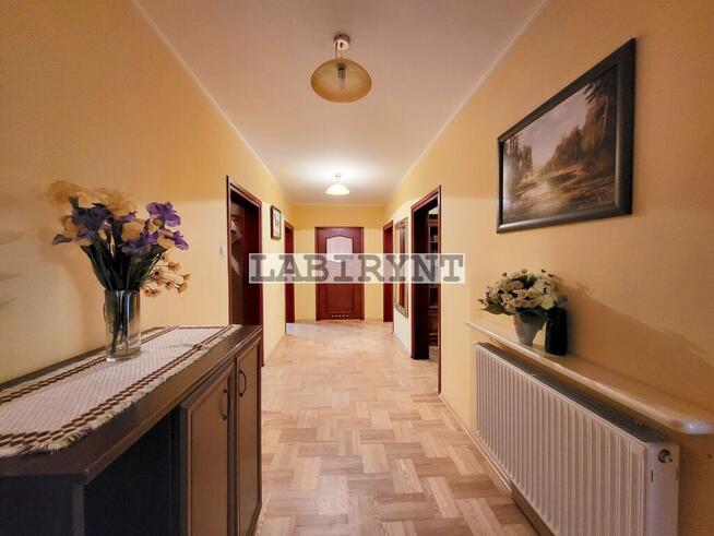 Dom, 202m2, 7 pokoi, przy granicy Częstochowy