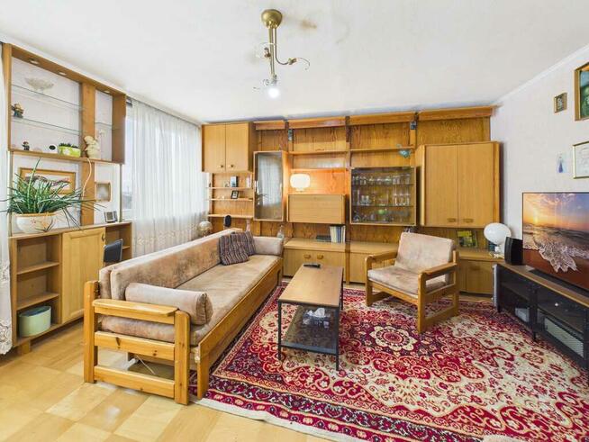 3-pokojowe mieszkanie z loggią | ul. Kiełczowska