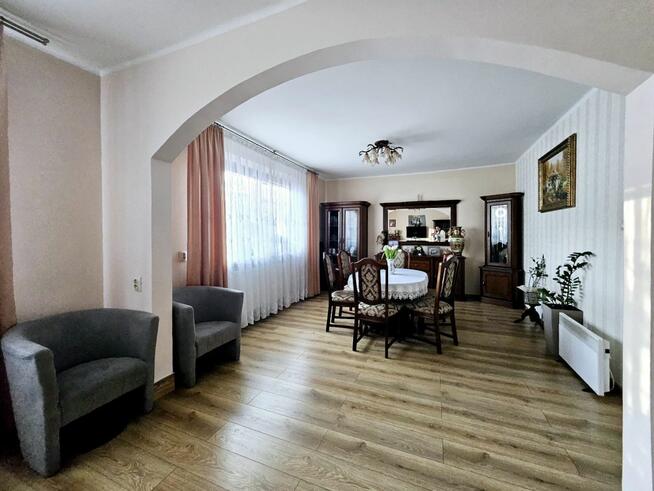 Dom Aleksandrów Łódzki, Przejazd