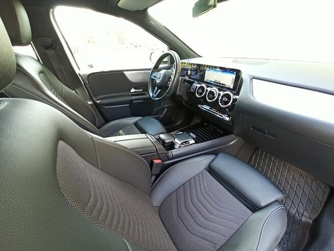 Mercedes B 220 4 MATIC, salon, I właściciel, serwis ASO