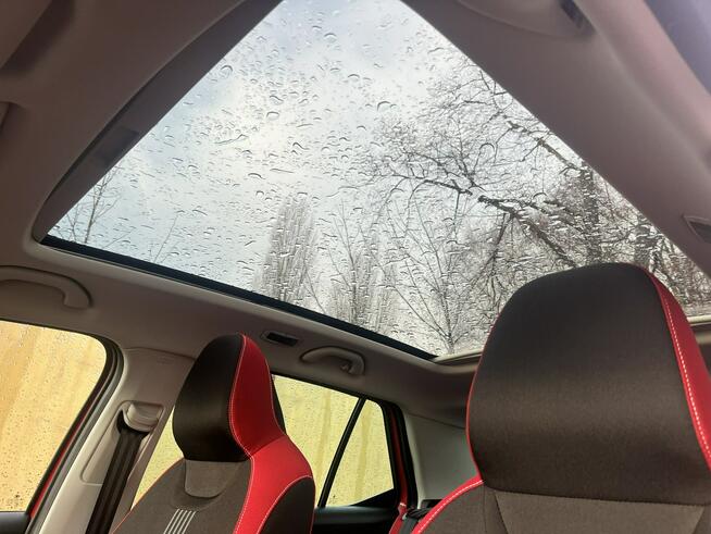 Škoda Fabia Monte Carlo benzyna szklany dach