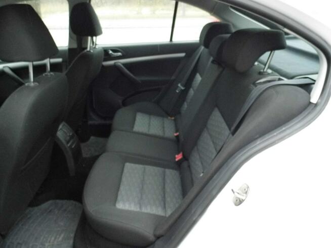 Škoda Octavia 1,6 mpi salon polska vat23%