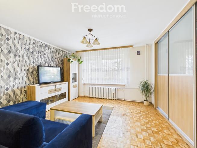 Dom z dwoma mieszkaniami | Dąbrowa