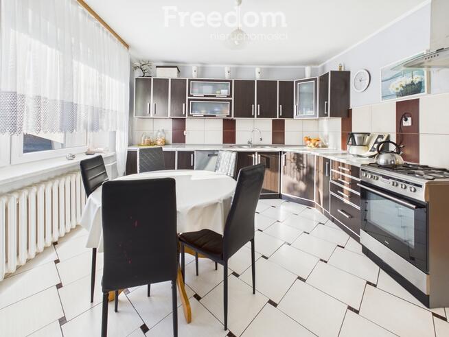 Dom z dwoma mieszkaniami | Dąbrowa