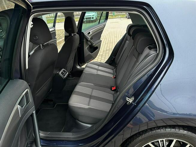 Volkswagen Golf Łopatki Grzane fotele Czujniki Asystent Climatronic Tempomat GWARANCJA