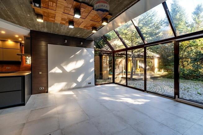 Wyjątkowa rezydencja w otoczeniu lasów Chojnowkich